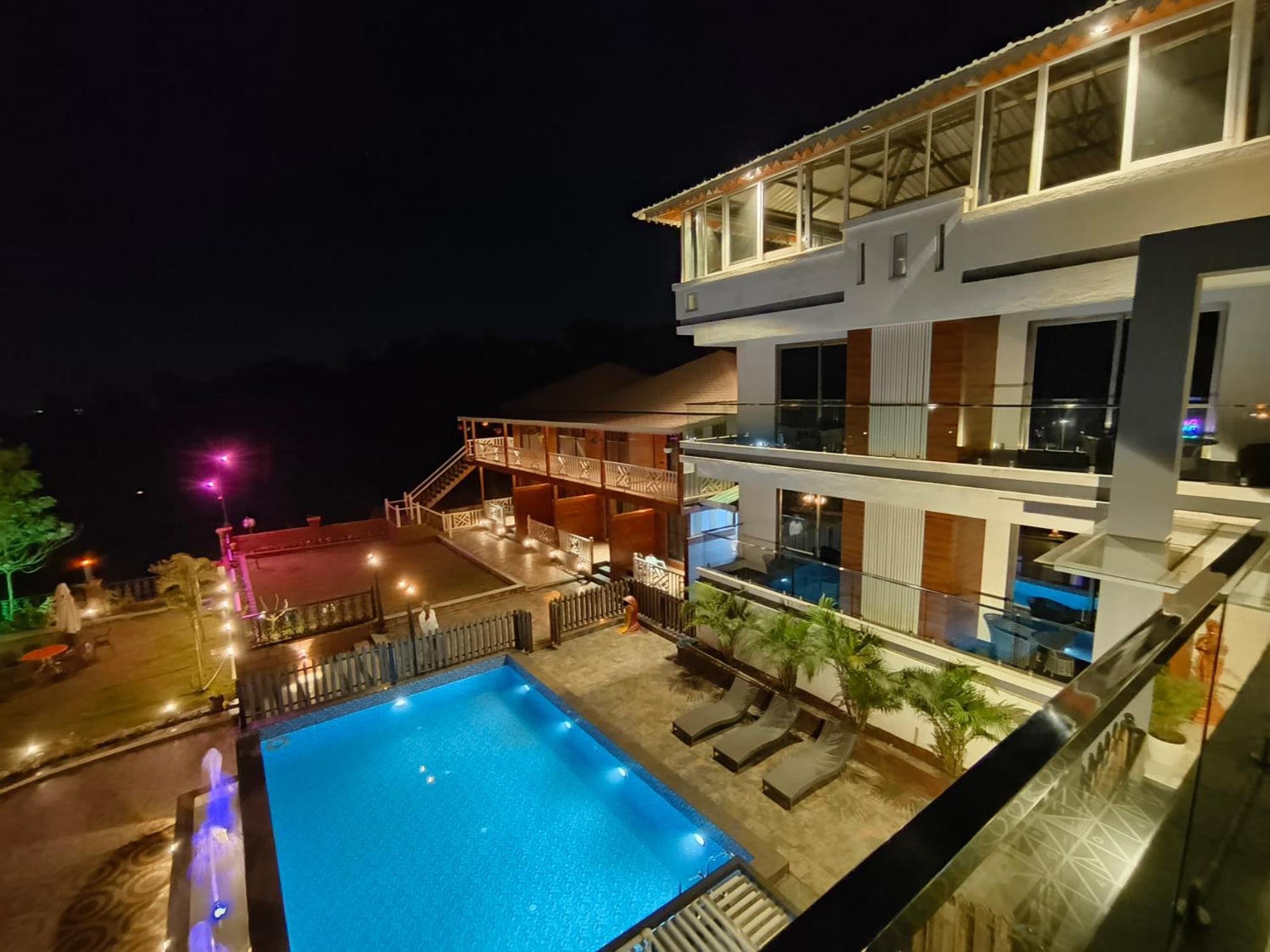 Arc Valley Resort Mahabaleshwar Luaran gambar